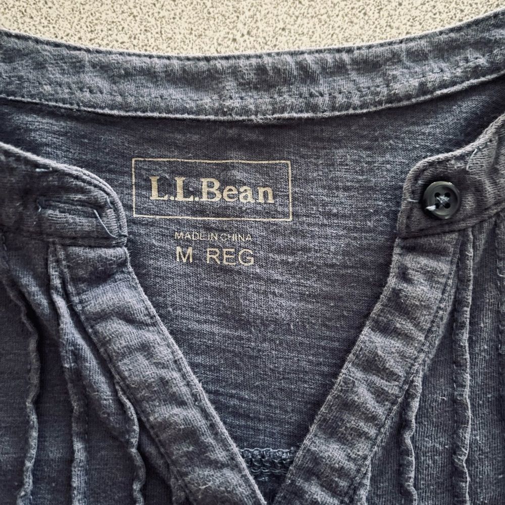 L.L.Bean cotton collarless half button V-neck - Picture 8 of 8